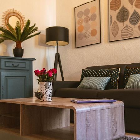 Appartement Cosy Ideal Pour 2 Personnes A Aubenas Bagian luar foto