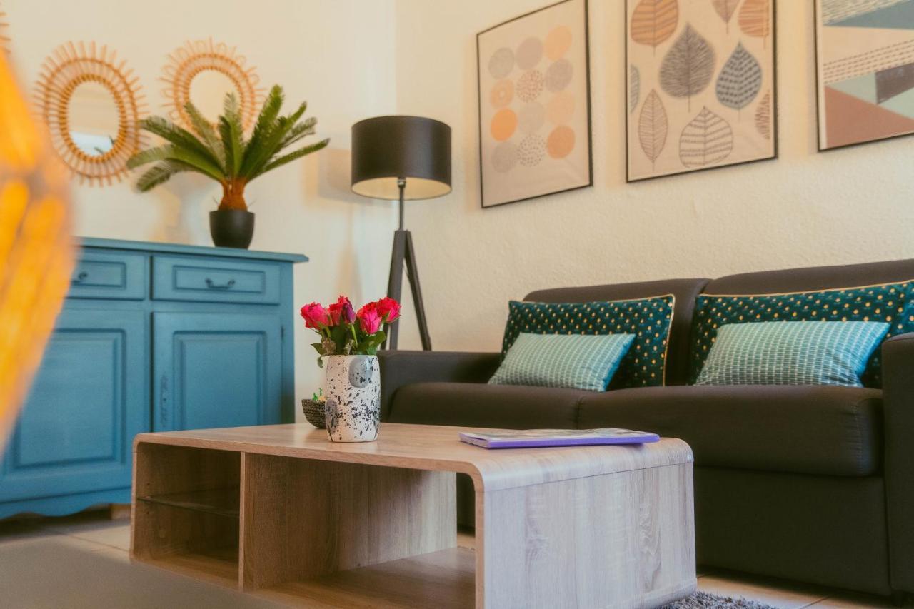 Appartement Cosy Ideal Pour 2 Personnes A Aubenas Bagian luar foto